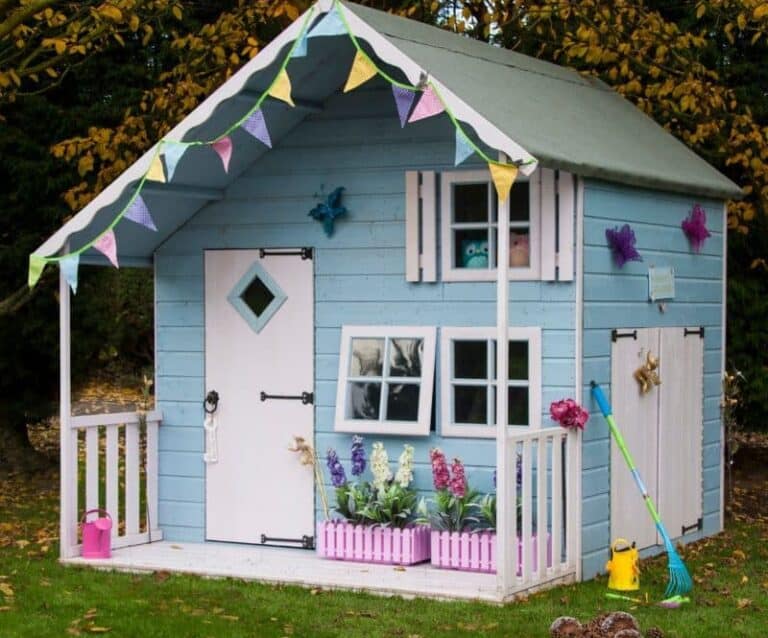A small house in a garden