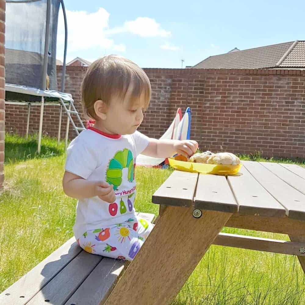 Star Wars, Optical Illusions and The Very Hungry Caterpillar #LittleLoves