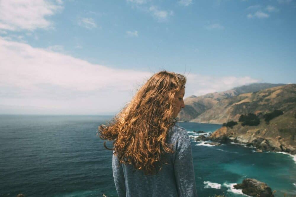 Tips for managing frizzy hair