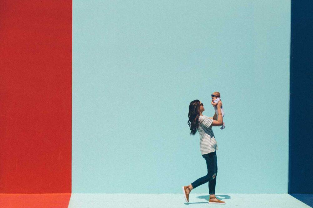 How Working Mothers Can Find the Proper Work-Life Balance