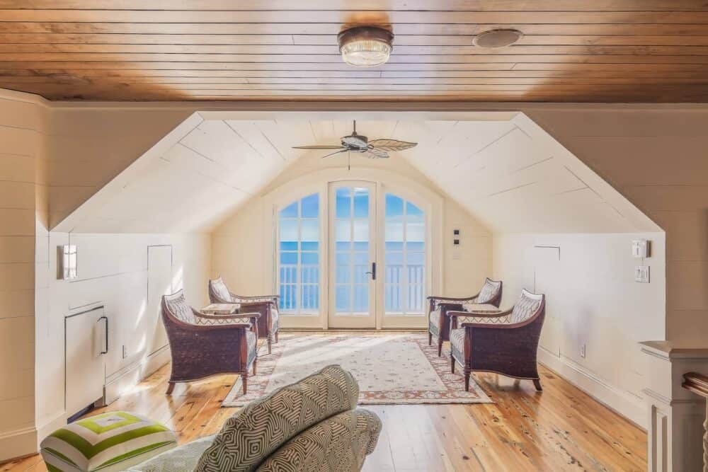 Ancient & Modern: Contemporary Design Tips For Old Homes