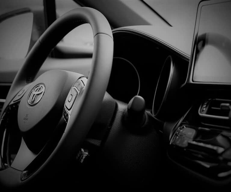 A close up of a mouse