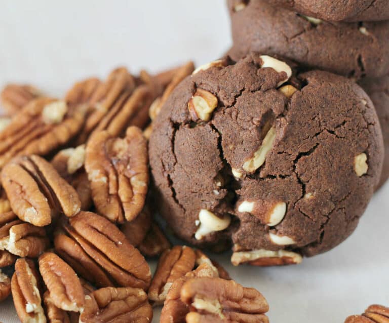 A close up of a plate covered with chocolate