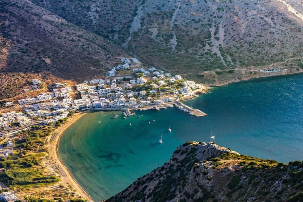 Things to consider when booking a holiday with the kids