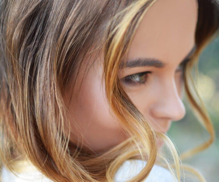 A close up of a woman