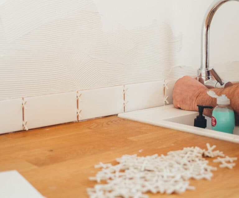 A Guide To Fixing Up Your First Family Home