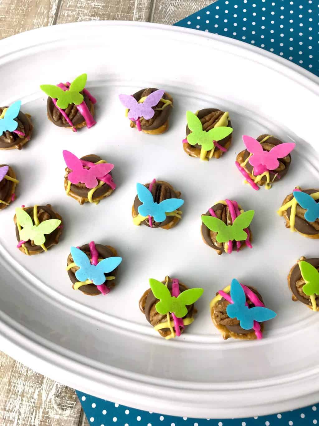 How to make butterfly pretzel turtles