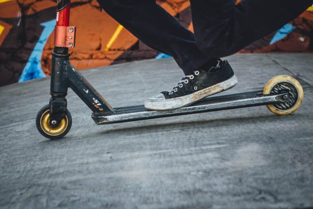 Does my kid need a lightweight or heavy scooter?
