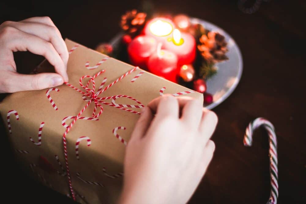 Gift Wrapping Sustainably this Christmas