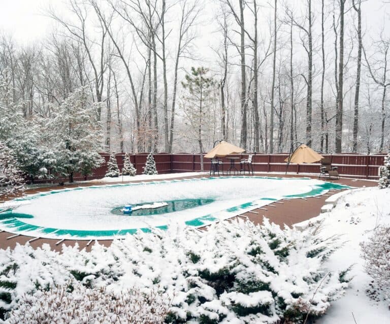 Tips for Keeping Your Pool Clean During Winter
