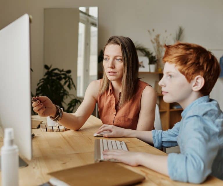 How To Encourage Your Kids To Embrace Independent Learning