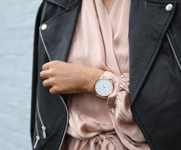 8 Fashion Accessories You Should Have In Your Wardrobe As A Woman