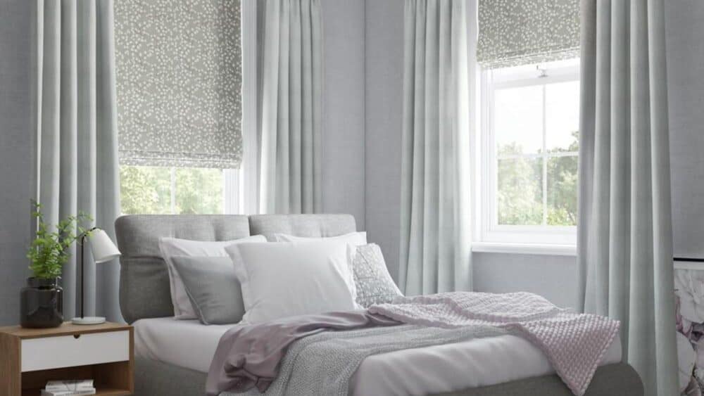 Classy Window Curtains and Blinds for your Bedroom