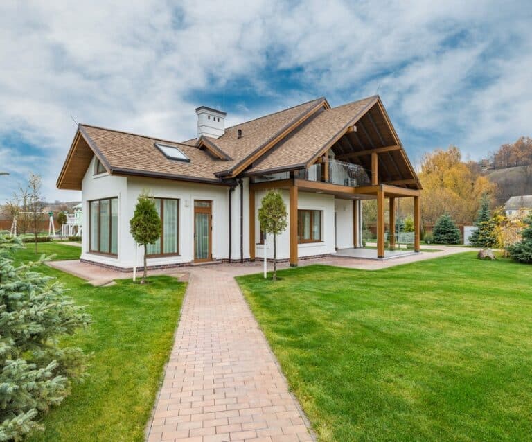 4 Legal Matters to Address When Building a Family Home