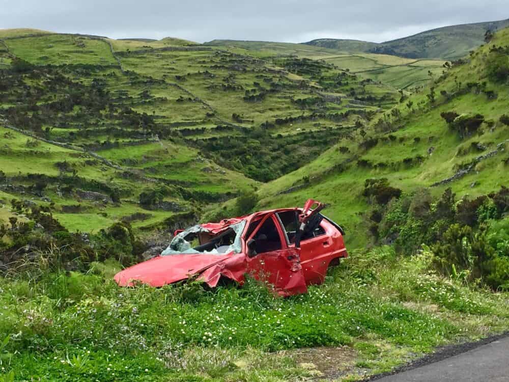 Important Considerations When Deciding to Accept an Auto Accident Settlement