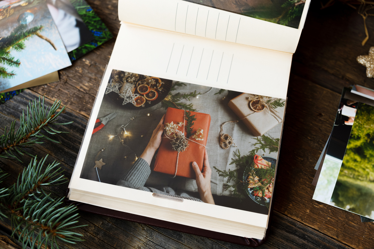 The ultimate guide to creating a Christmas photo book