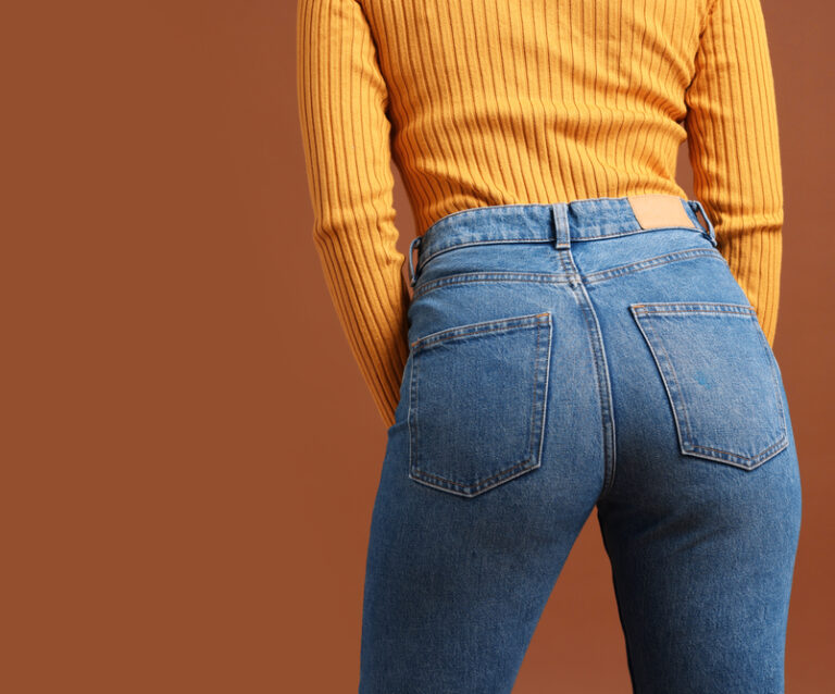 The Perfect Bum-Enhancing Jeans: Tailoring Tips