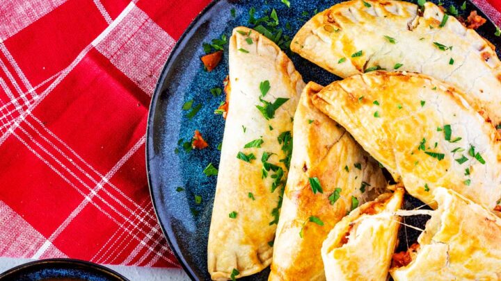 Image for 30-Minute Air Fryer Pizza Pockets