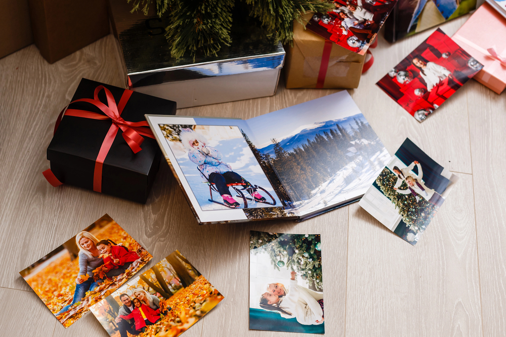 How to Create a Christmas Photo Book Full of Joy and Memories