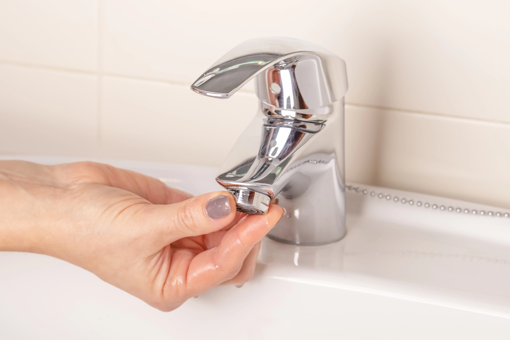 How to Clean Your Clogged Bathroom Faucet Aerator