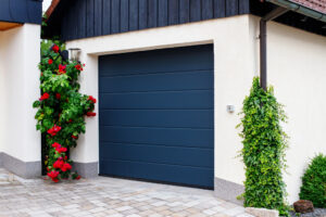 Common Garage Issues Homeowners Overlook