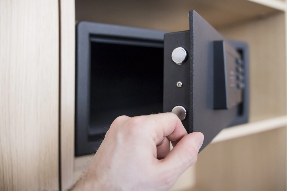 6 Essential Features to Consider When Purchasing a Safe