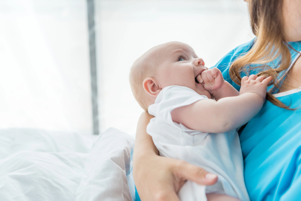 Can You Mix Breast Milk and Formula? A Complete Guide