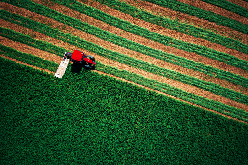 How Agricultural Harvesting Equipment Shapes the Way We Grow, Harvest, and Value Our Food