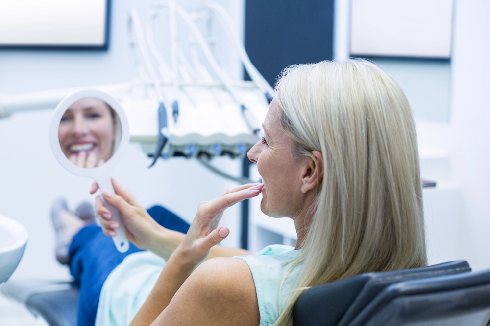 What does a dental hygienist do? Everything you need to know